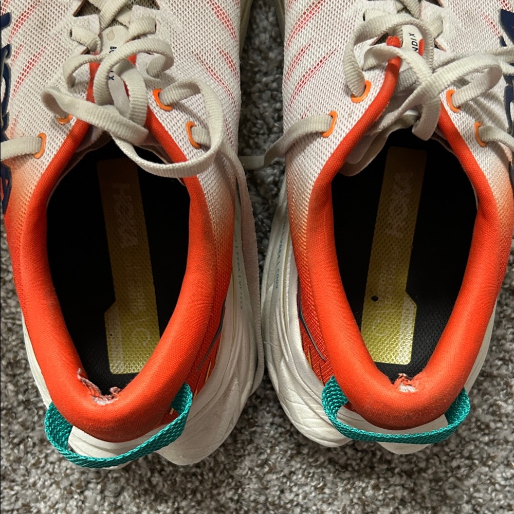 Men’s Hoka Bondi X in size 10.5 D - Picture 6 of 7